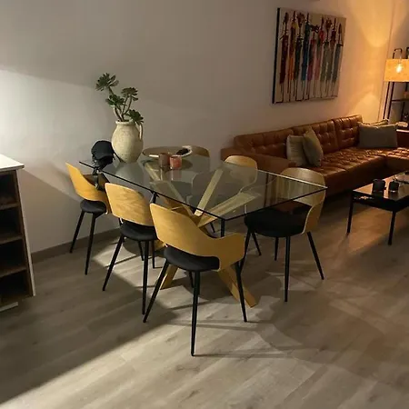 Club 14 Yumbo Luxury * Πλάγια ντελ Ινγκλές