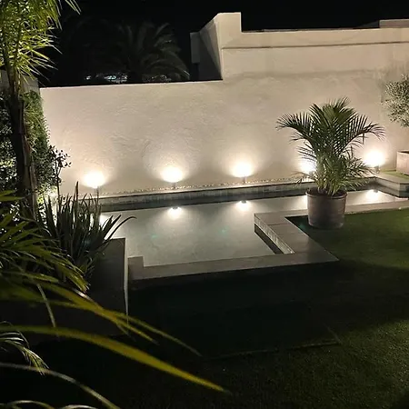 Club 14 Yumbo Luxury * Πλάγια ντελ Ινγκλές